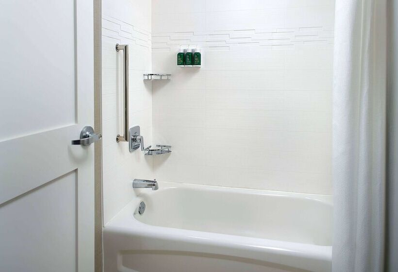 هتل Sonesta Es Suites Raleigh Cary