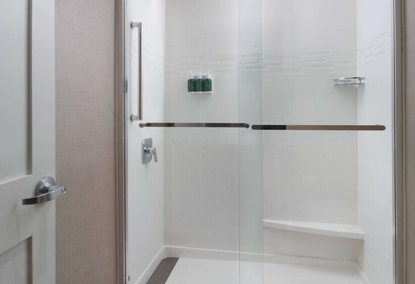 هتل Sonesta Es Suites Raleigh Cary