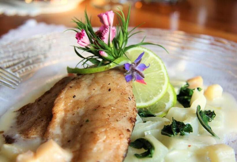 酒店 & Spezialitatenrestaurant Zur Linde