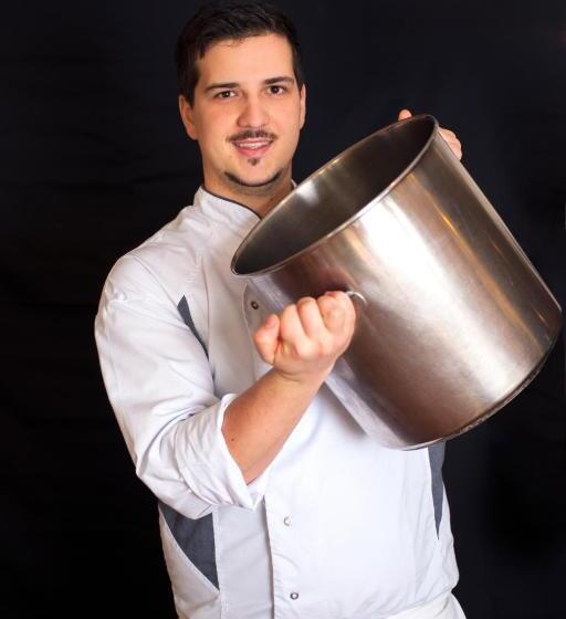 酒店 & Spezialitatenrestaurant Zur Linde