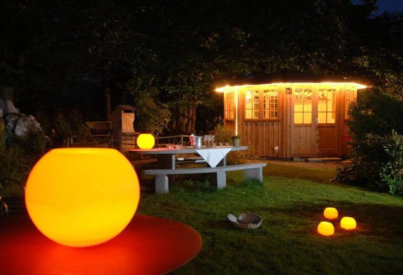 酒店 & Spezialitatenrestaurant Zur Linde