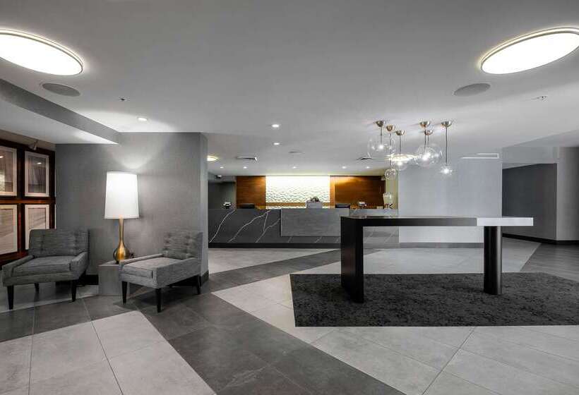 בית מלון כפרי State House Inn