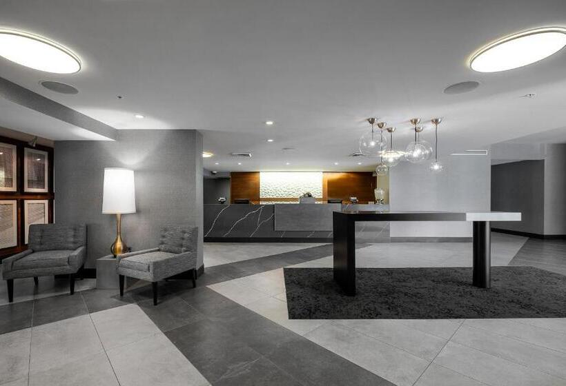 هتل State House Inn