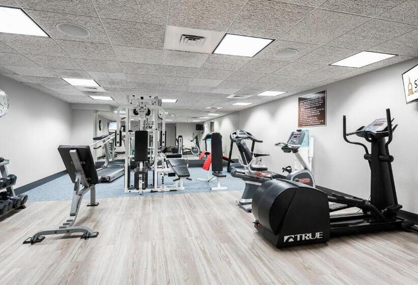 בית מלון כפרי State House Inn