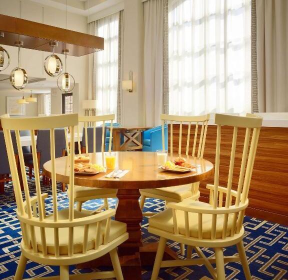 هتل Staybridge Suites Burlington   Boston, An Ihg