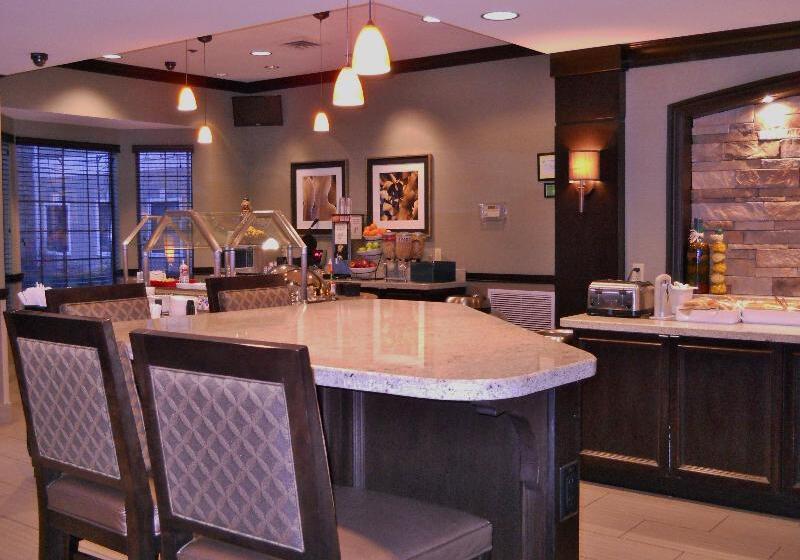 호텔 Staybridge Suites Columbus Airport By Ihg