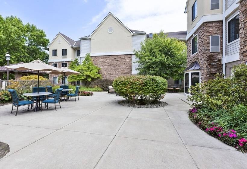 酒店 Staybridge Suites Detroit Utica By Ihg