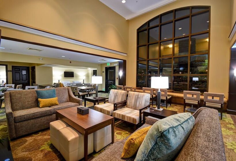 هتل Staybridge Suites Grand Rapids Kentwood, An Ihg
