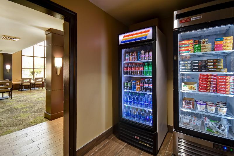 هتل Staybridge Suites Grand Rapids Kentwood, An Ihg