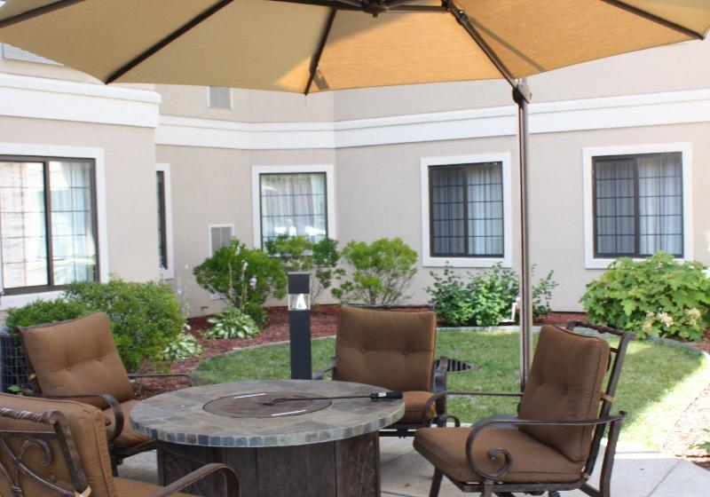 فندق Staybridge Suites Grand Rapids Kentwood, An Ihg