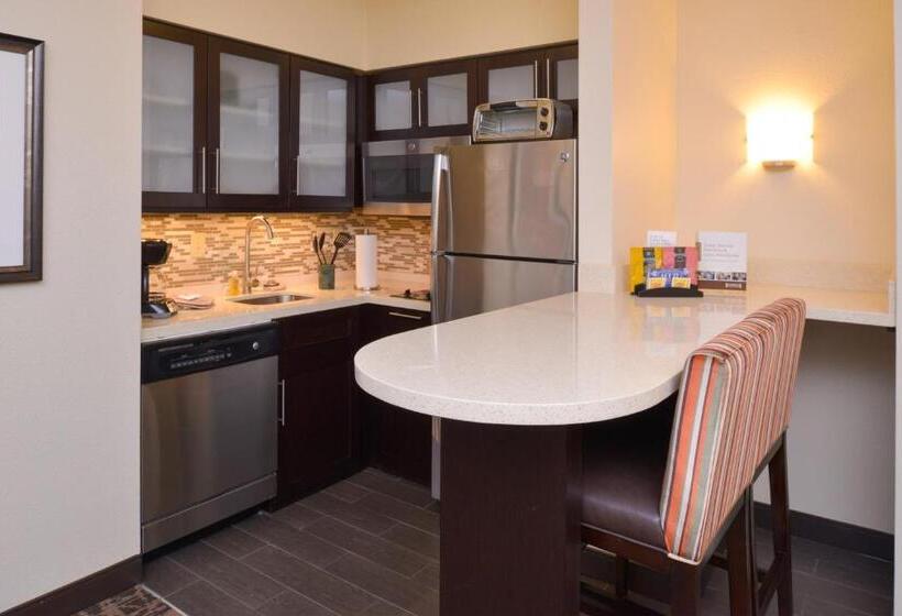 Отель Staybridge Suites Indianapolis Fishers, An Ihg