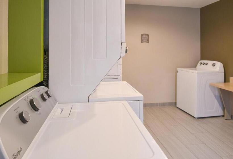 Отель Staybridge Suites Indianapolis Fishers, An Ihg