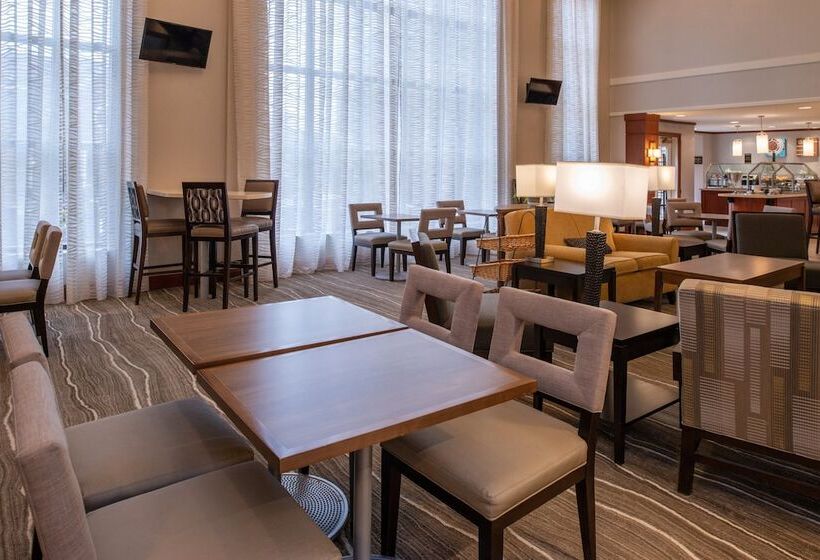 Отель Staybridge Suites Indianapolis Fishers, An Ihg