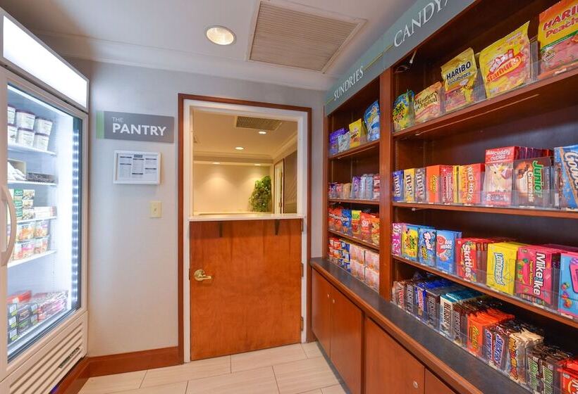 Отель Staybridge Suites Indianapolis Fishers, An Ihg