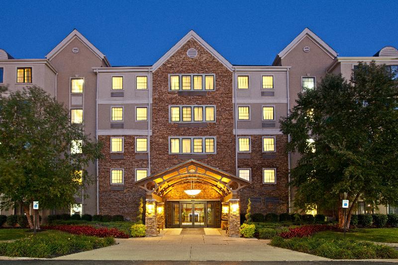 Отель Staybridge Suites Indianapolis Fishers, An Ihg