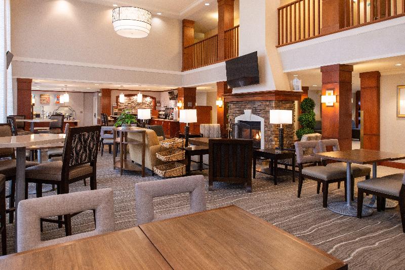 Отель Staybridge Suites Indianapolis Fishers, An Ihg