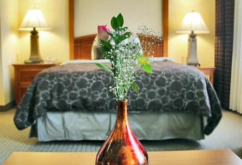 בית מלון כפרי Staybridge Suites Lincoln I 80, An Ihg