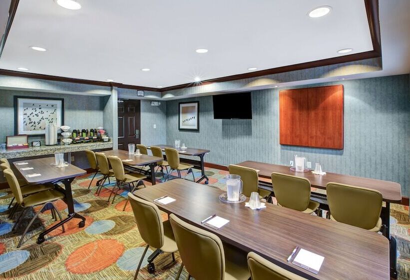 בית מלון כפרי Staybridge Suites Louisville   East, An Ihg