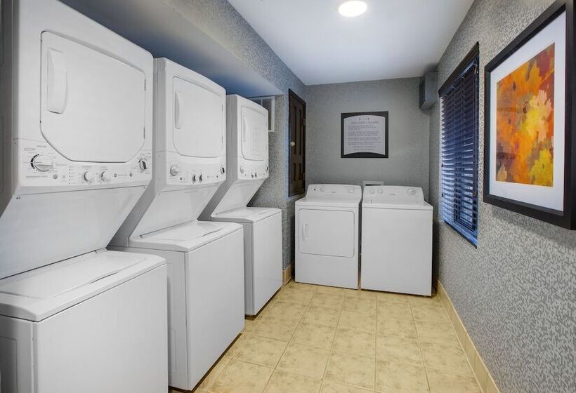 בית מלון כפרי Staybridge Suites Louisville   East, An Ihg