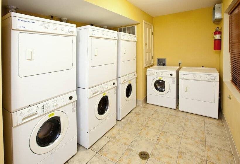 בית מלון כפרי Staybridge Suites Louisville   East, An Ihg