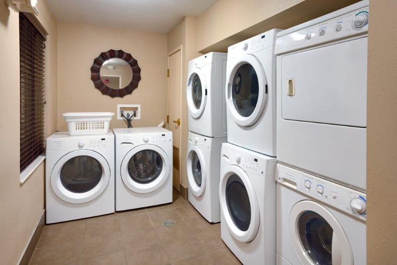 فندق Staybridge Suites Peoria Downtown, An Ihg