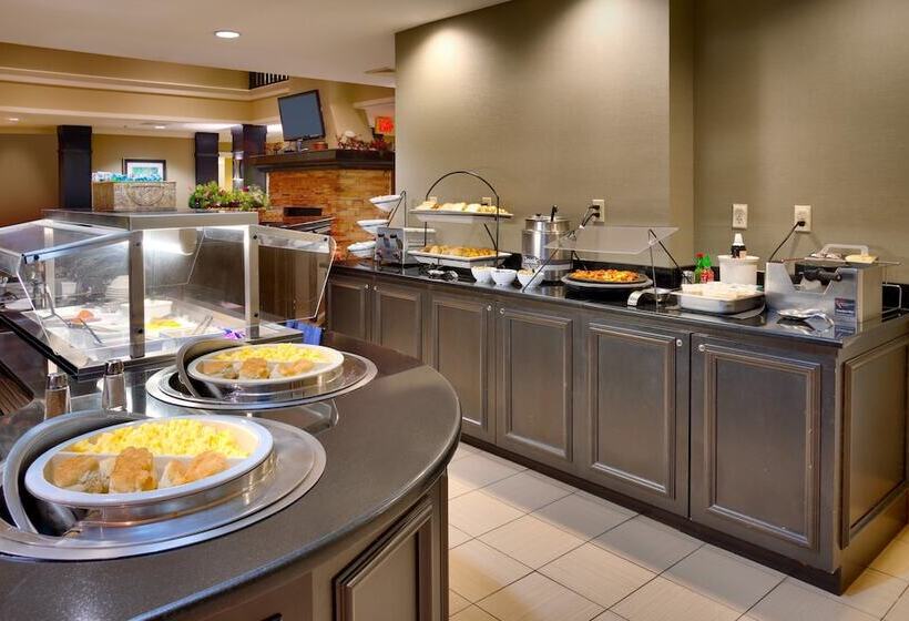 ホテル Staybridge Suites Peoria Downtown, An Ihg