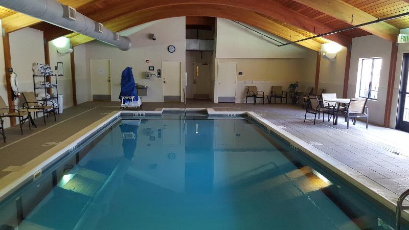 هتل Staybridge Suites South Springfield By Ihg