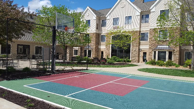 هتل Staybridge Suites South Springfield By Ihg