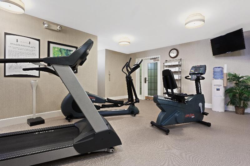 هتل Staybridge Suites South Springfield By Ihg