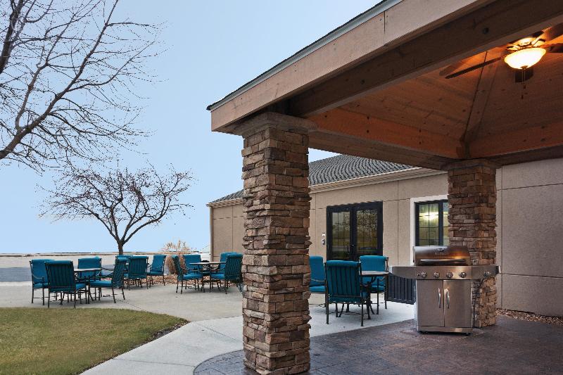 هتل Staybridge Suites South Springfield By Ihg