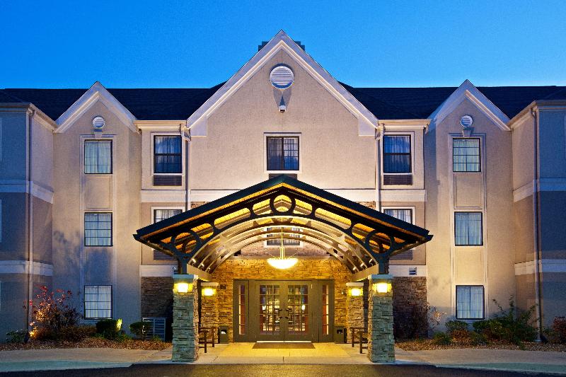 ホテル Staybridge Suites South Springfield By Ihg