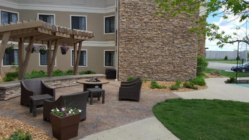 ホテル Staybridge Suites South Springfield By Ihg