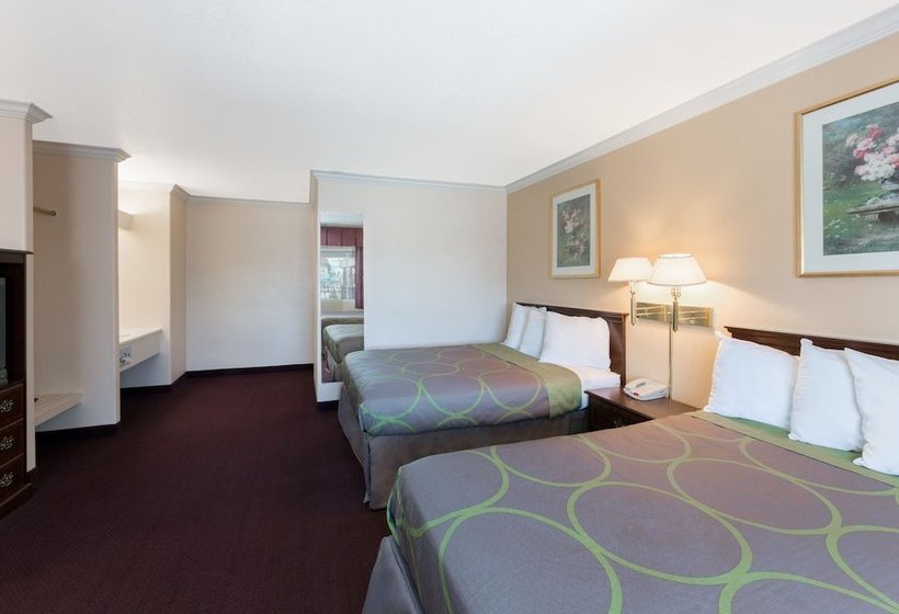 فندق Steinbeck Lodge