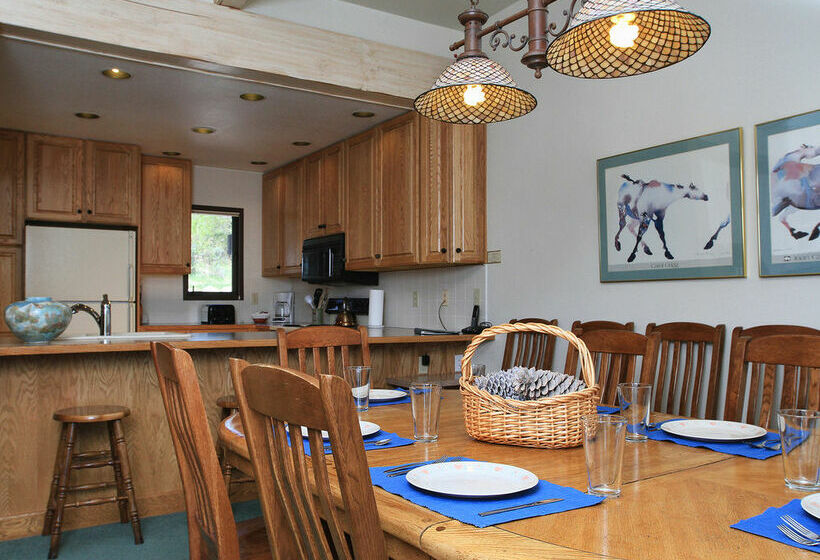 호텔 Storm Meadows Townhomes