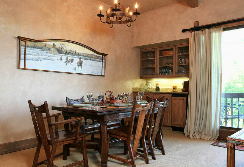 호텔 Storm Meadows Townhomes