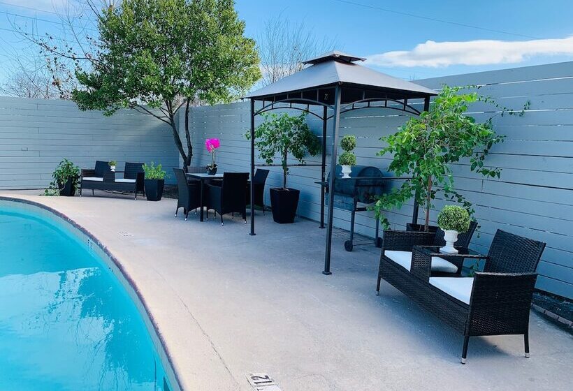 酒店 Stratus Suites Boutique