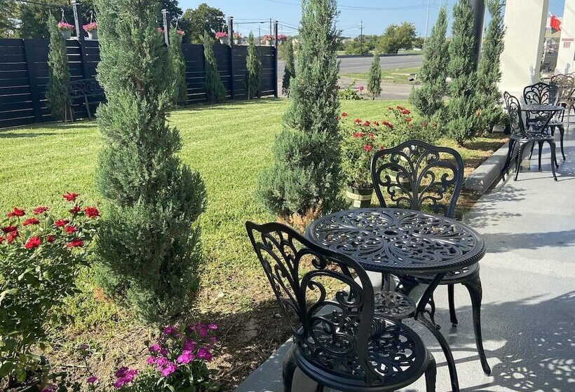 酒店 Stratus Suites Boutique