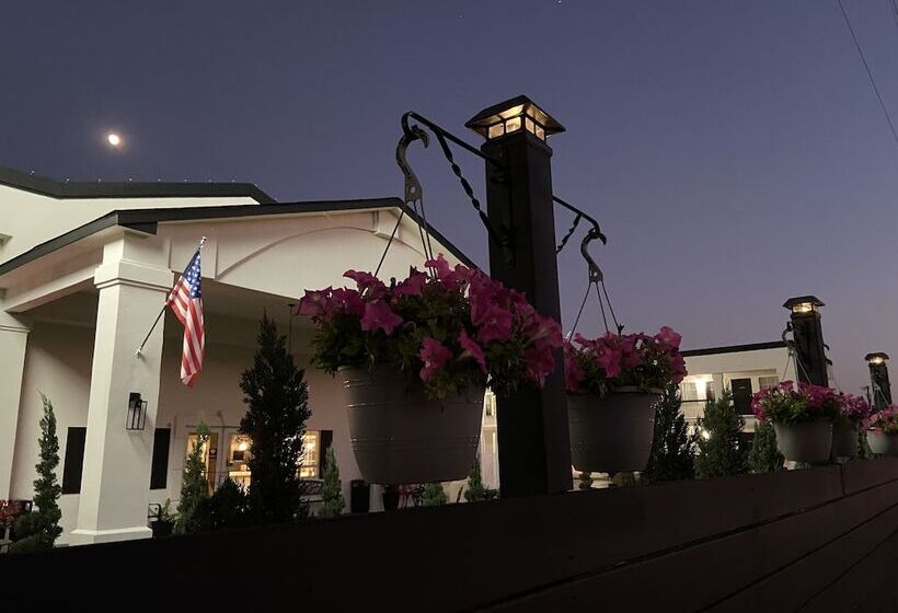 酒店 Stratus Suites Boutique