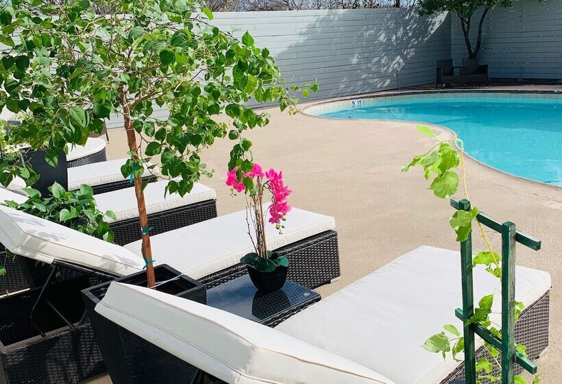 酒店 Stratus Suites Boutique