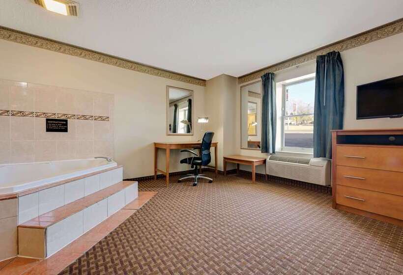 Отель Super 8 By Wyndham Allentown