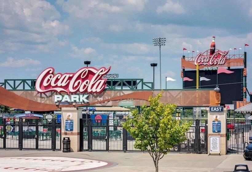 Отель Super 8 By Wyndham Allentown