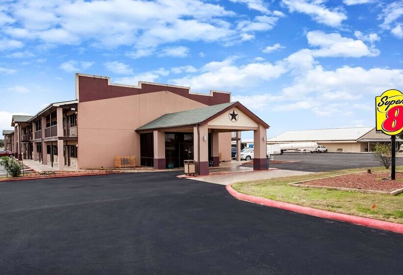 ホテル Super 8 By Wyndham Giddings