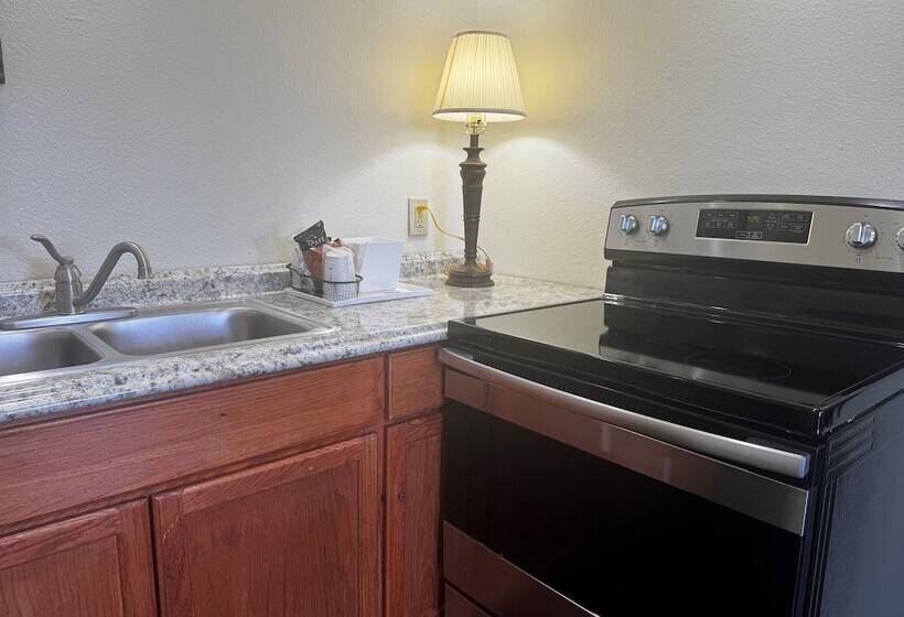 ホテル Super 8 By Wyndham Giddings