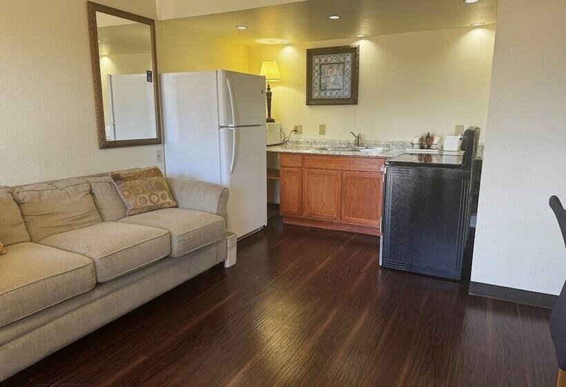 ホテル Super 8 By Wyndham Giddings