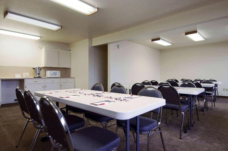 ホテル Super 8 By Wyndham Giddings