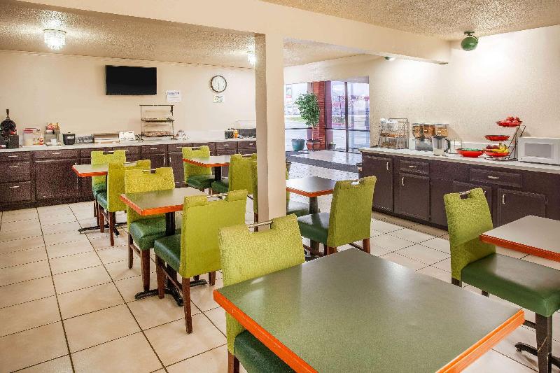 酒店 Super 8 By Wyndham Giddings