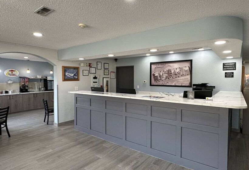 בית מלון כפרי Super 8 By Wyndham Green Bay I43 Bus. Park