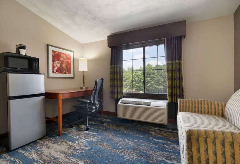 فندق Super 8 By Wyndham West Greenwich/providence