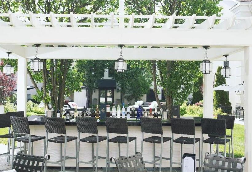 Отель The Inn at Fox Hollow