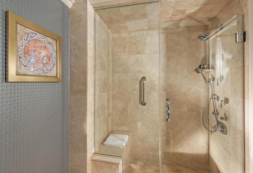 Отель The Inn at Fox Hollow